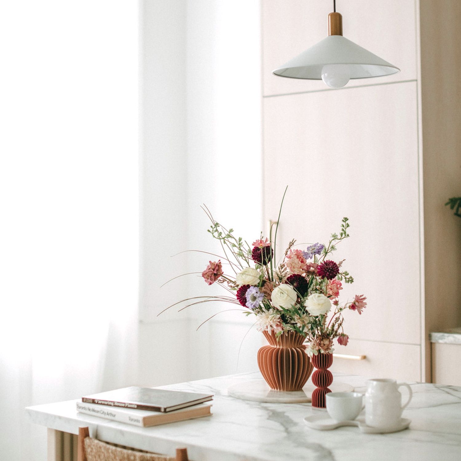 Sonnihaus Studio: MAIA Vase – Hazelnut Product Image 3 of 6