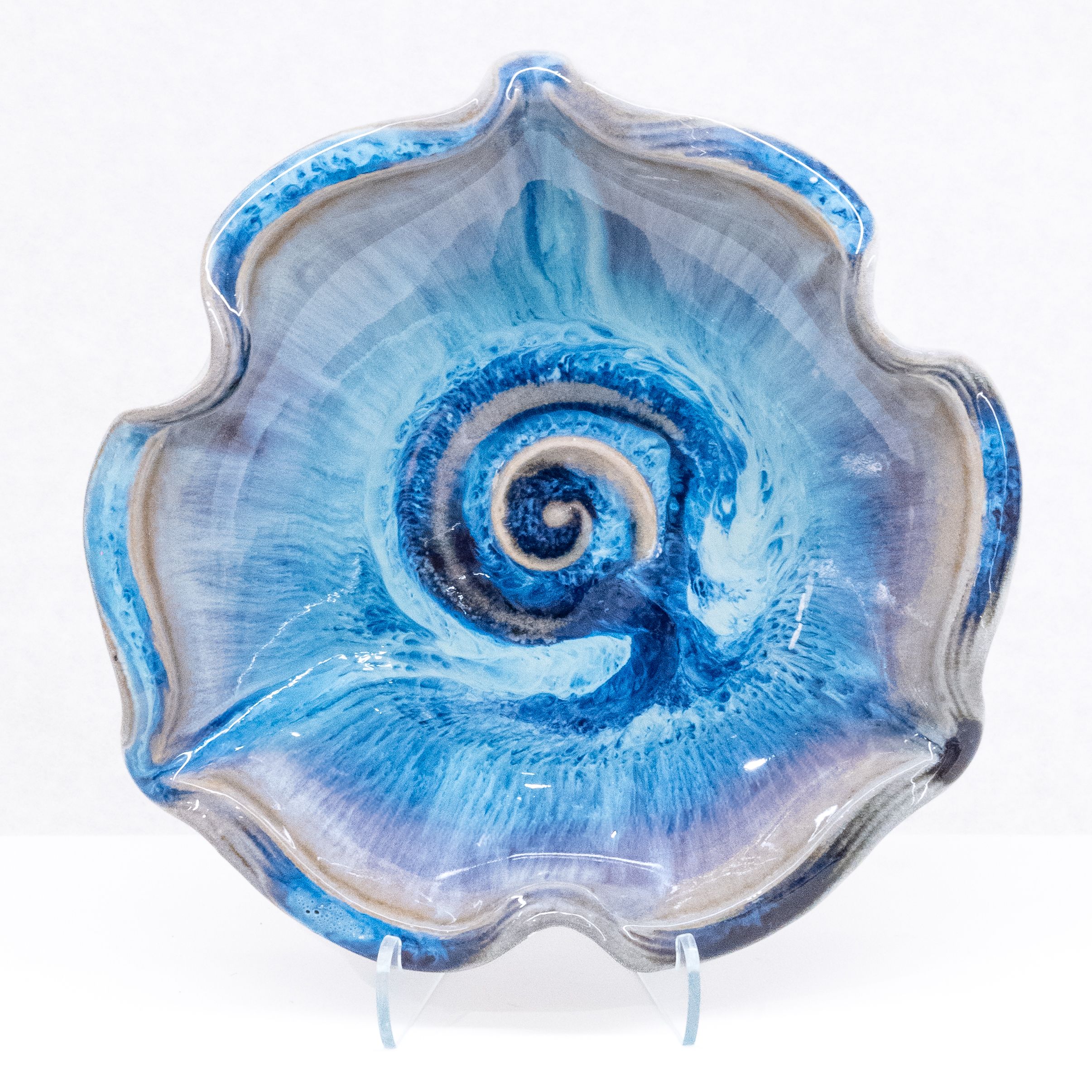 Kiefer Floreal: Wave Dish Product Image 1 of 2