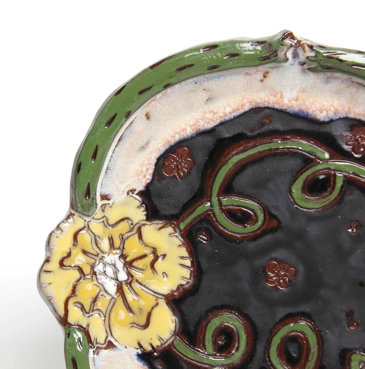 Zoe Pinnell: Yellow Flower Plate Product Image 2 of 3