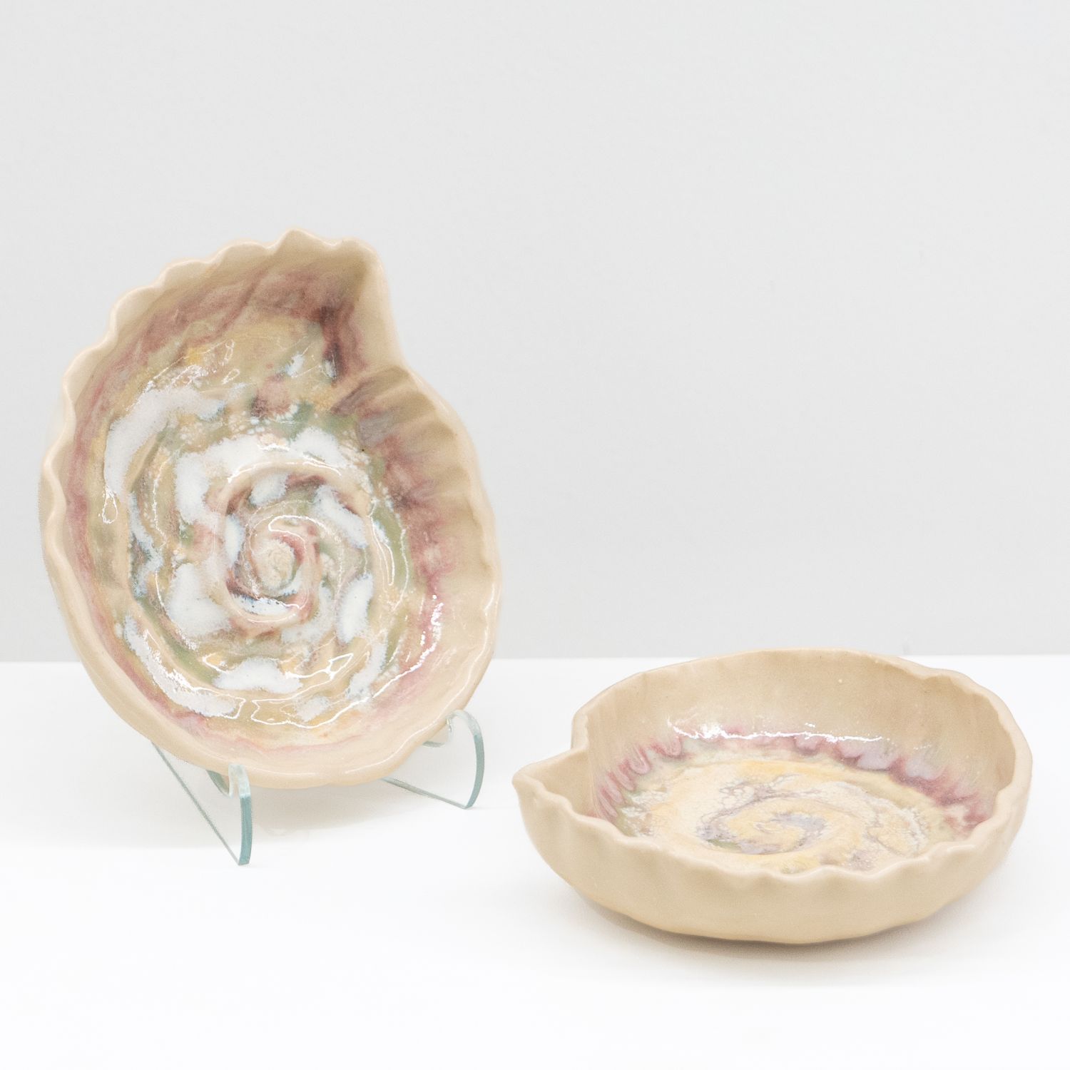 Brenda Nieves: Small Snail Shell Dish Product Image 2 of 2
