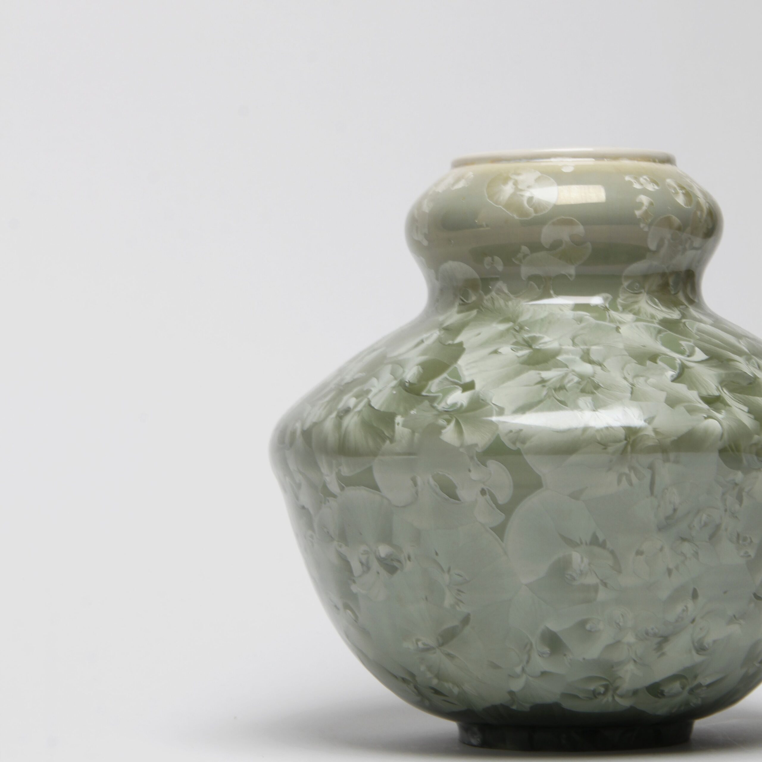 Yumiko Katsuya: Gold on Green Vase Product Image 2 of 4