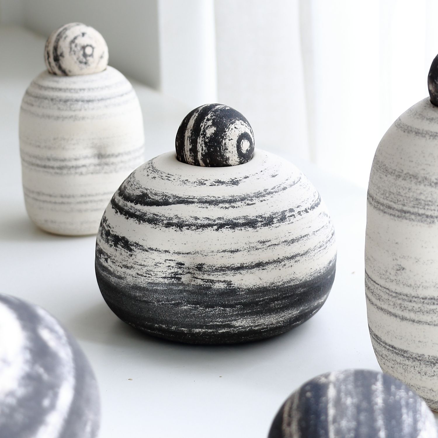 Celina Kang: Round Vase with Pebble Ball Stopper Product Image 1 of 2