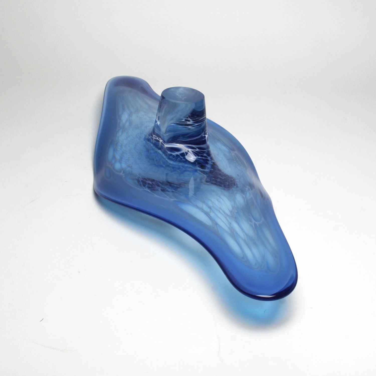 James Wardhaugh: Manta Platter – Aqua Product Image 4 of 6
