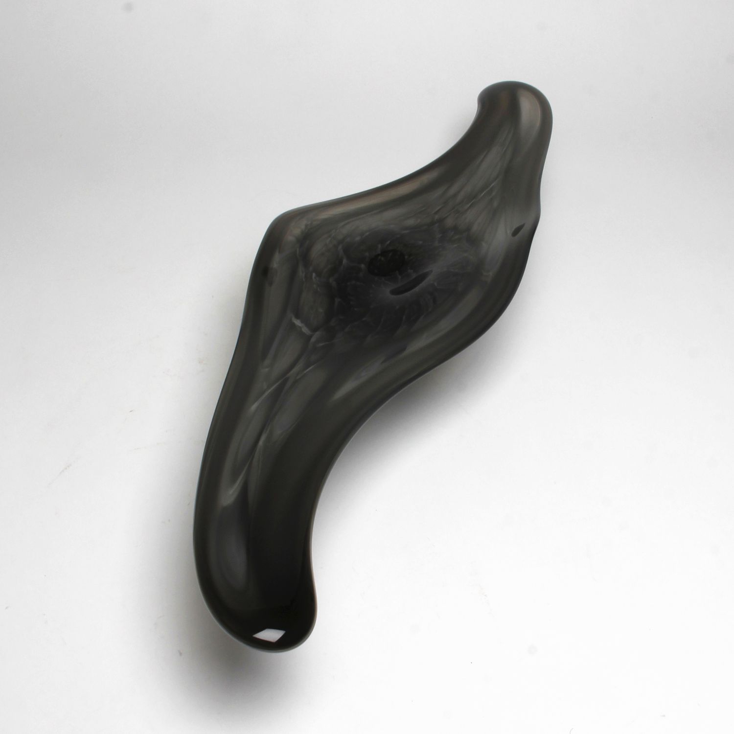 James Wardhaugh: Manta Platter – Grey Product Image 5 of 6