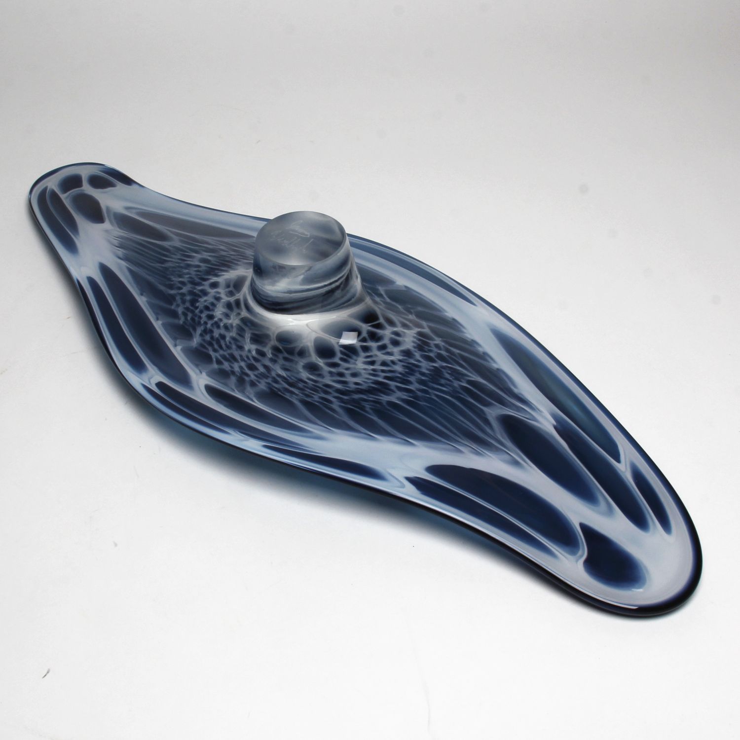 James Wardhaugh: Manta Platter – Blue Product Image 6 of 6