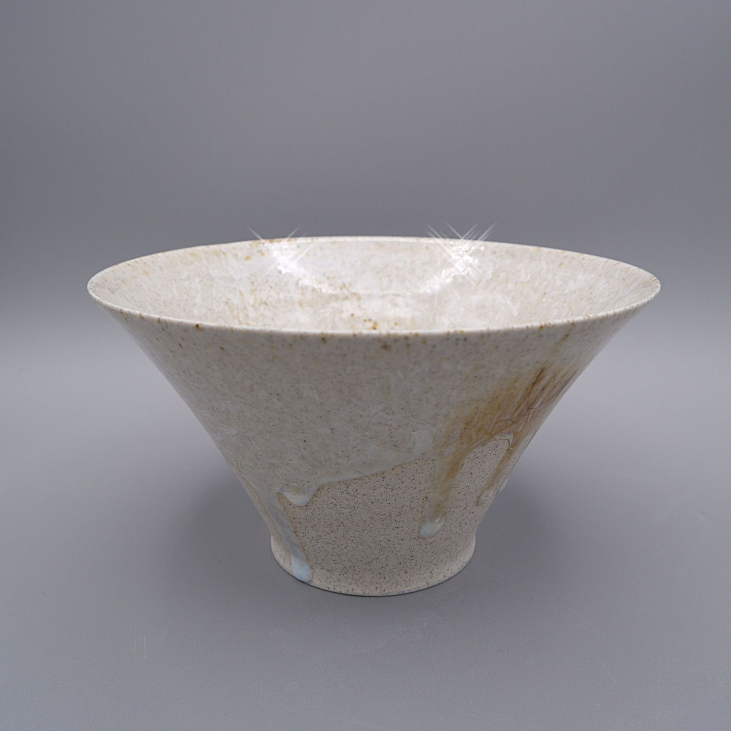 Dirtyheat: Medium Bowl Product Image 1 of 4