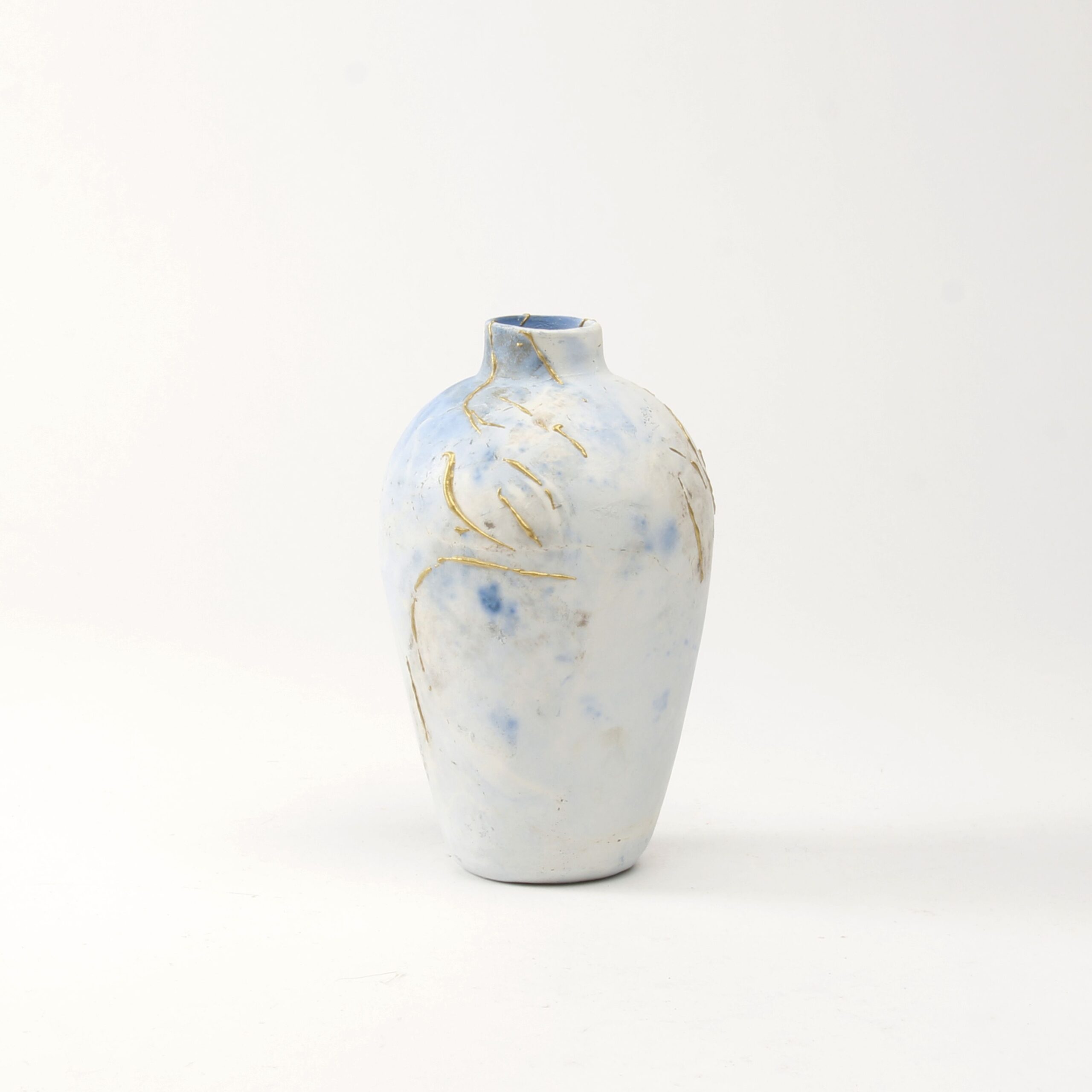 Alison Brannen: Medium Classic Urn Product Image 5 of 6