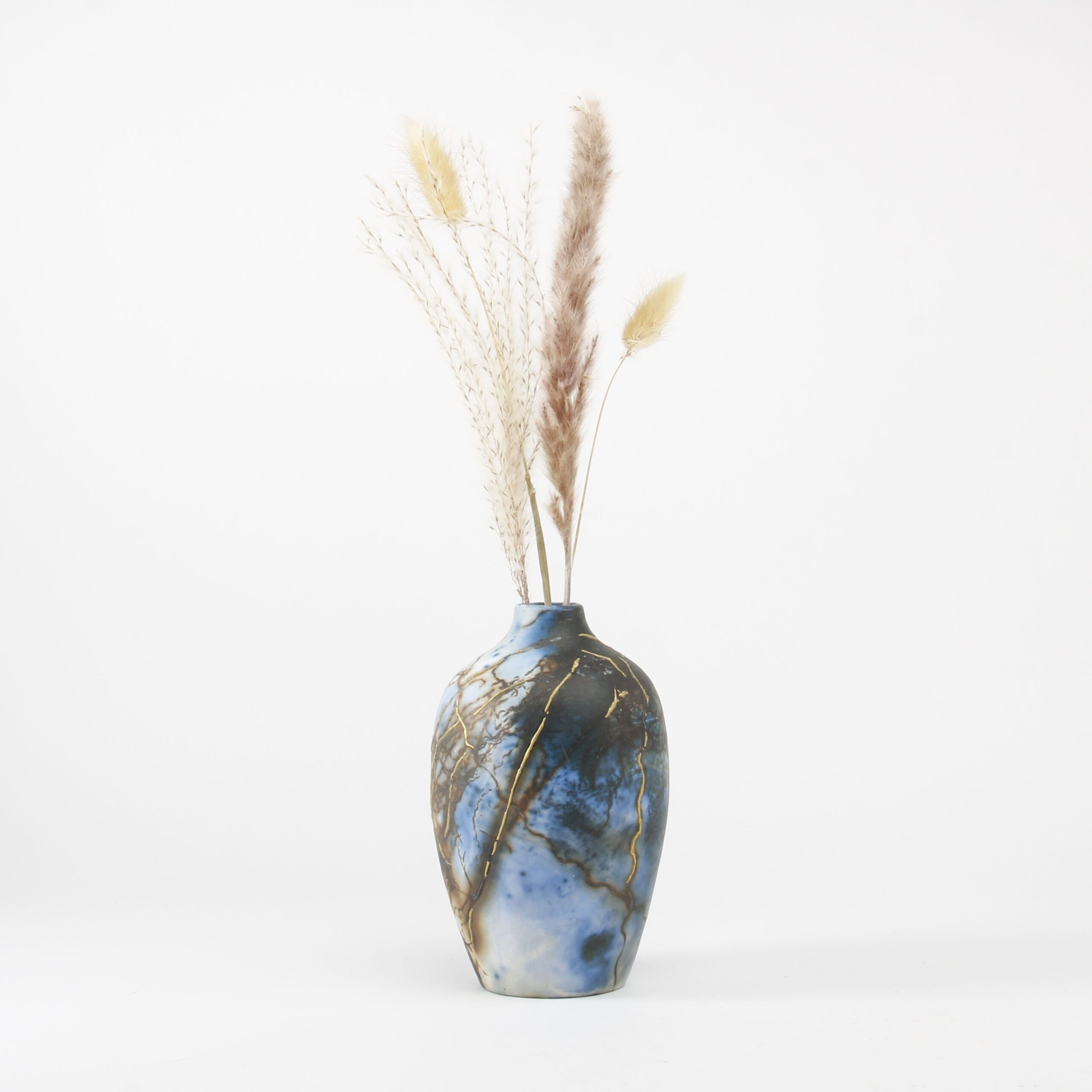 Alison Brannen: Medium Classic Urn Product Image 2 of 5