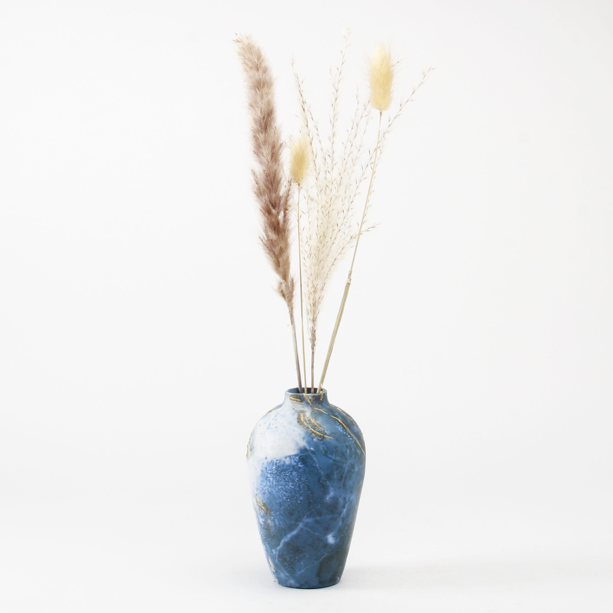 Alison Brannen: Medium Classic Urn Product Image 3 of 5