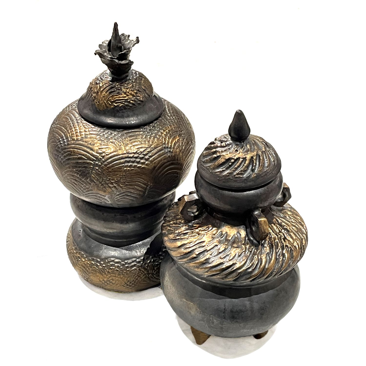 Christy Chor: Lidded Meditation Vessel (Each sold separately) Product Image 1 of 1