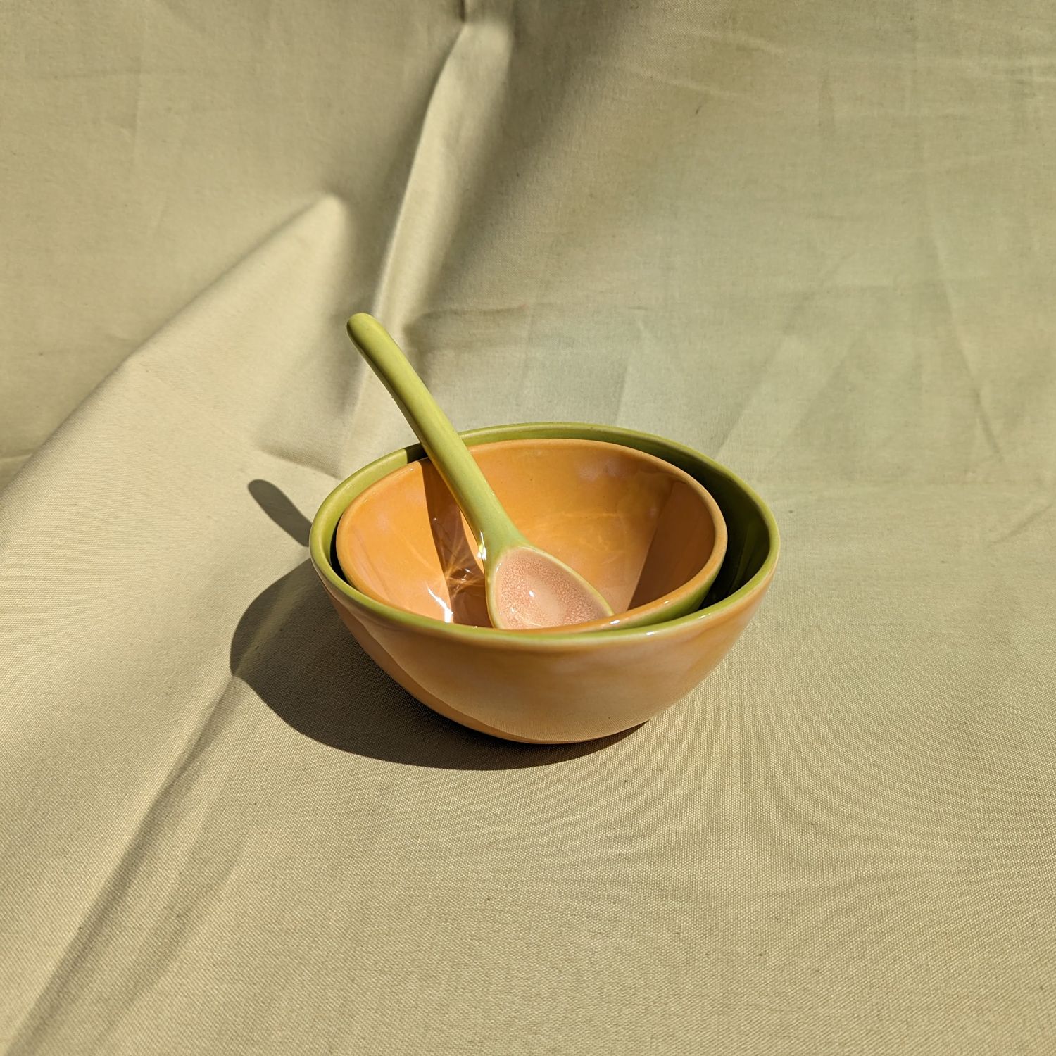 Wendy Nichol: Medium Ice Cream Bowl – Assorted Colours Product Image 3 of 5