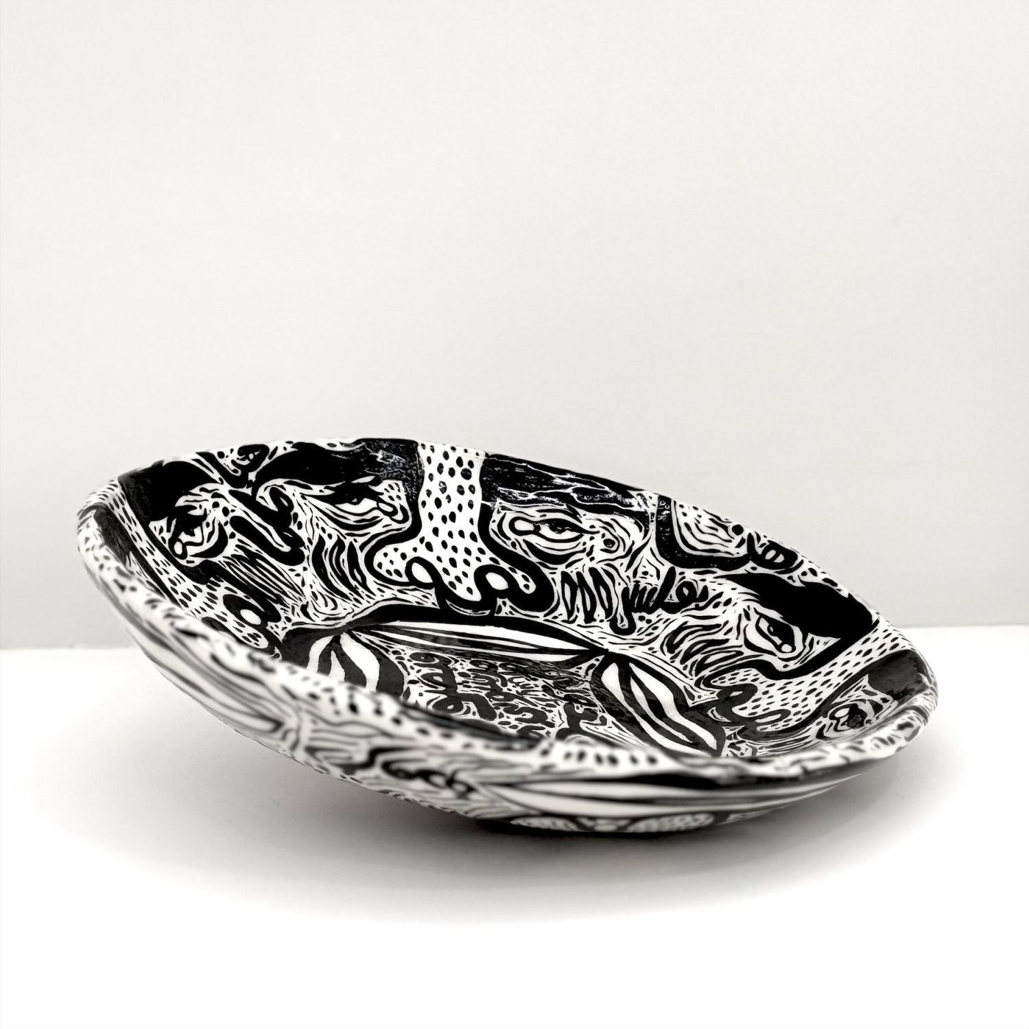 Enas Satir: Large Wall Plate with Faces Product Image 4 of 6