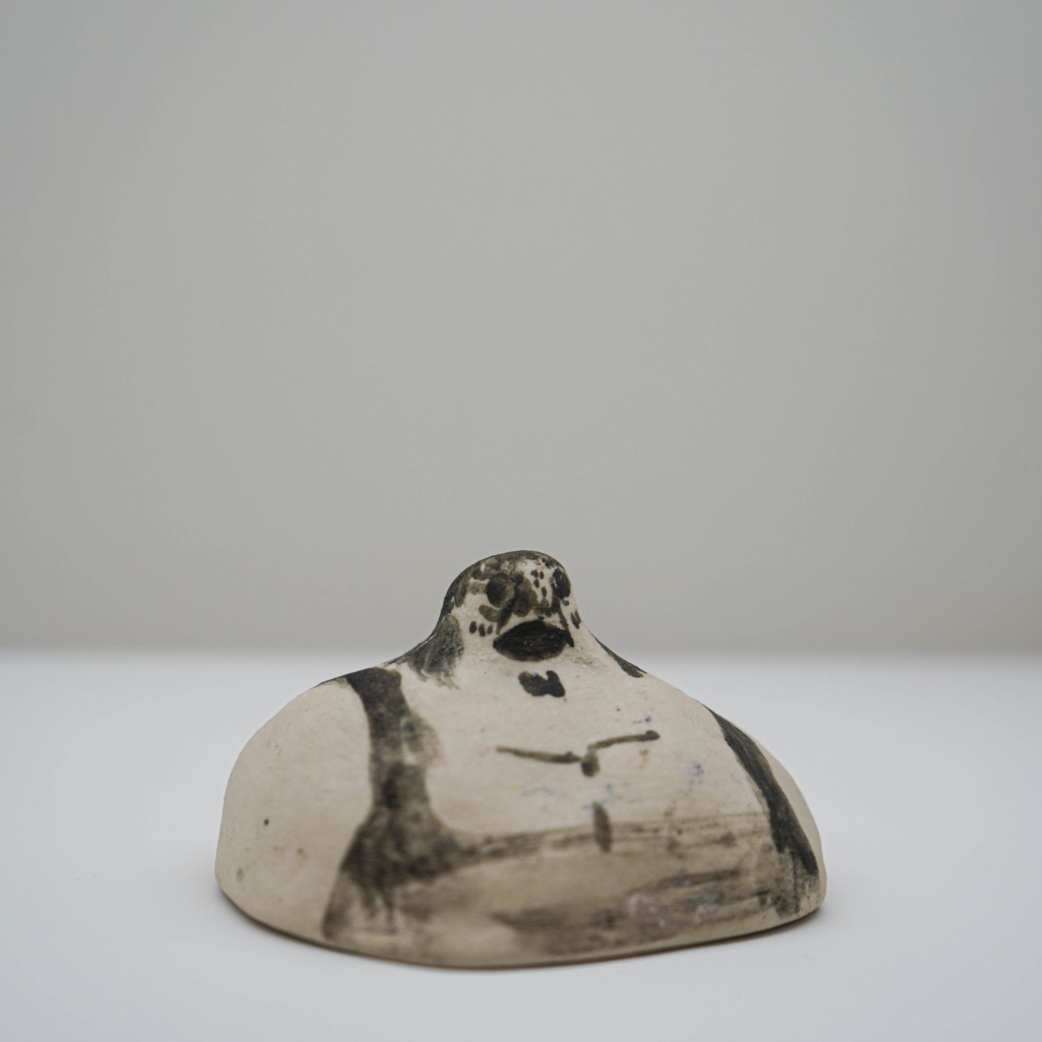 Enas Satir: Mini Bust in Black and White Product Image 5 of 9