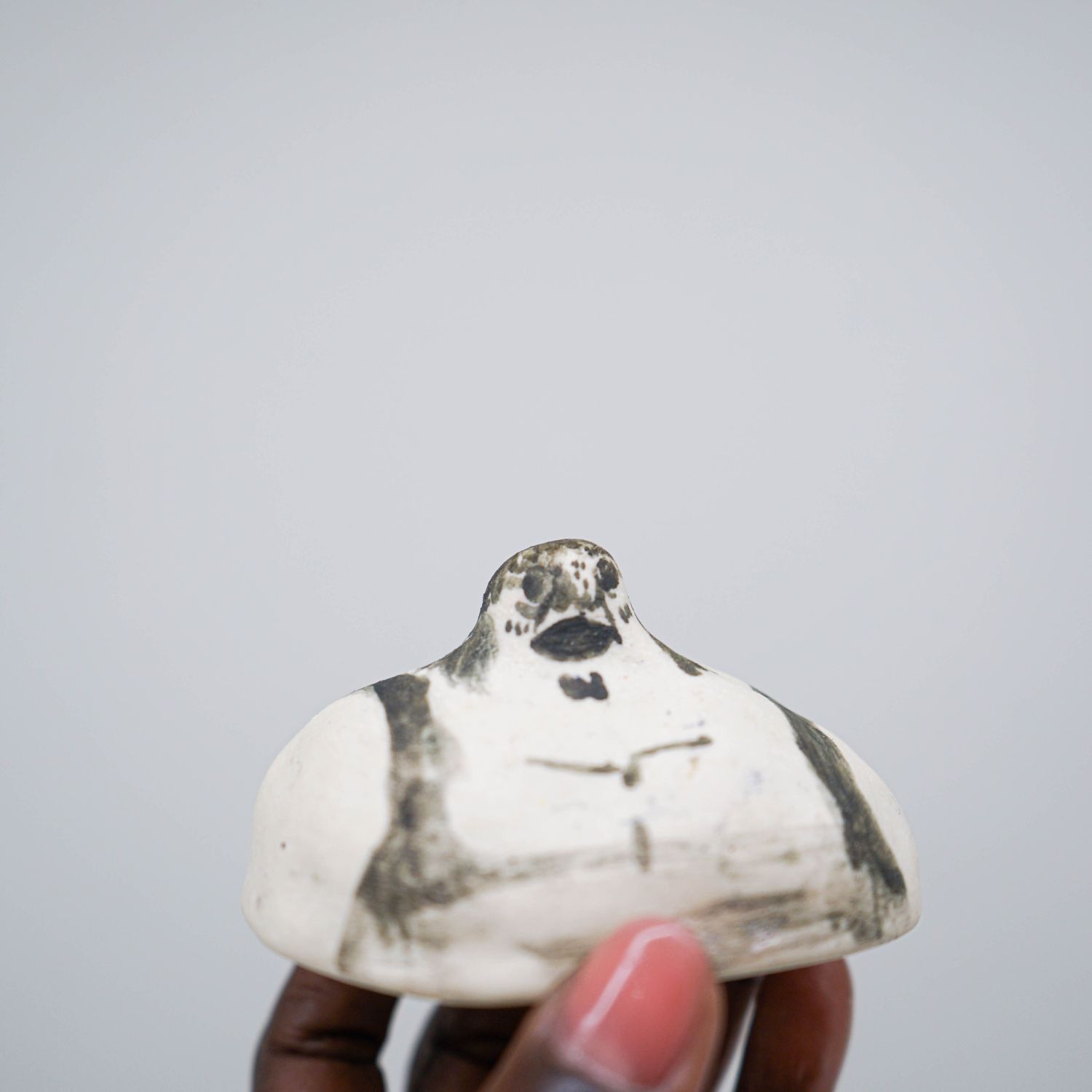 Enas Satir: Mini Bust in Black and White Product Image 3 of 9
