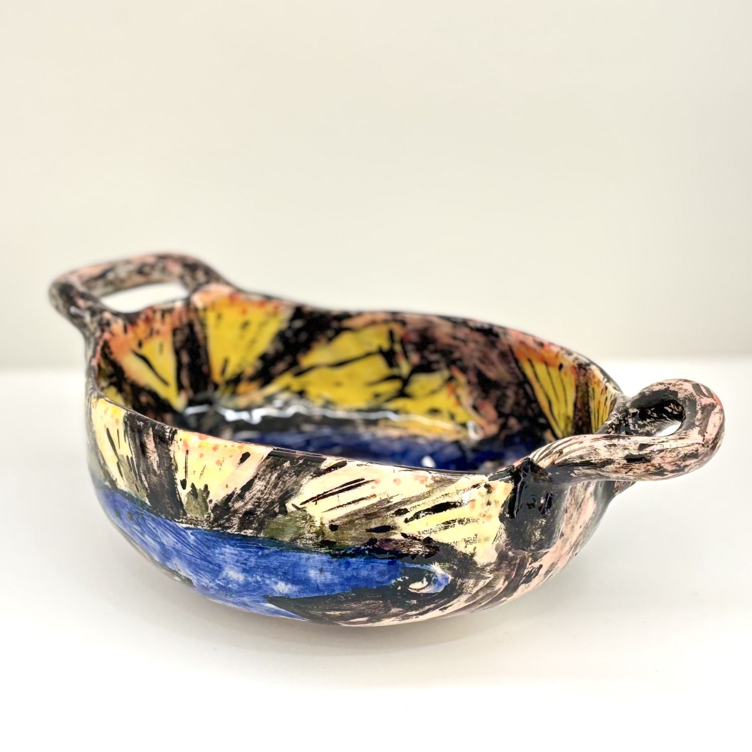 Enas Satir: Bowl with handles Product Image 2 of 4