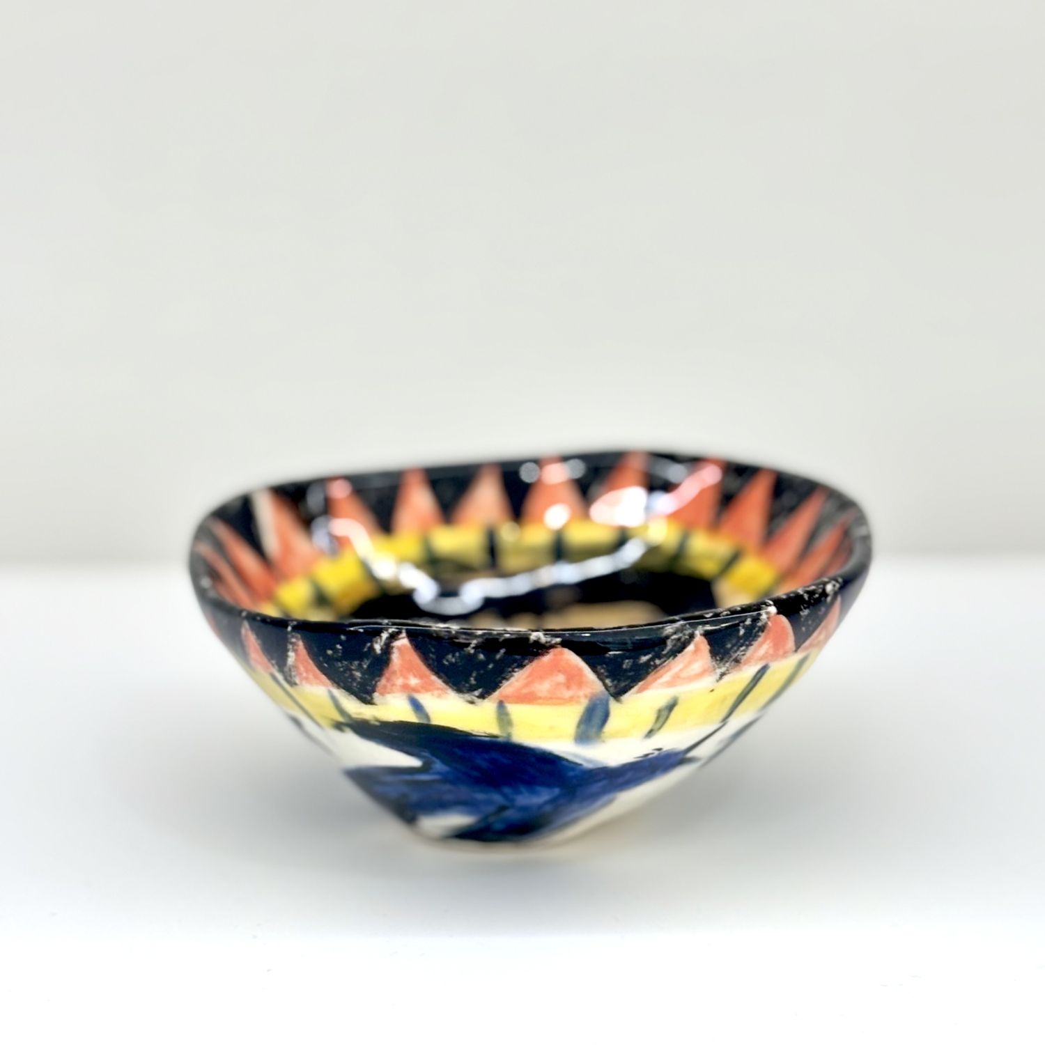 Enas Satir: Medium bowl with body Product Image 4 of 4