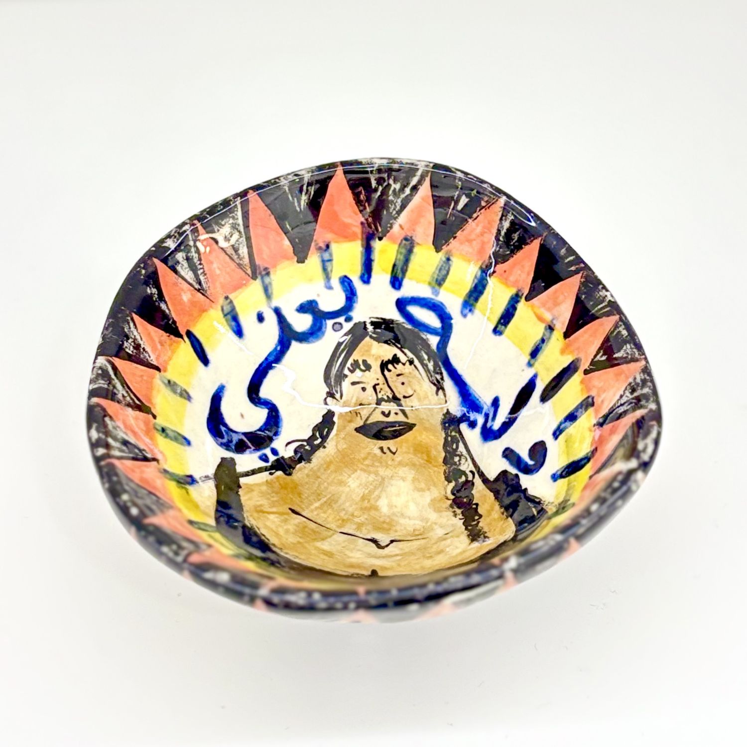 Enas Satir: Medium bowl with body Product Image 3 of 4