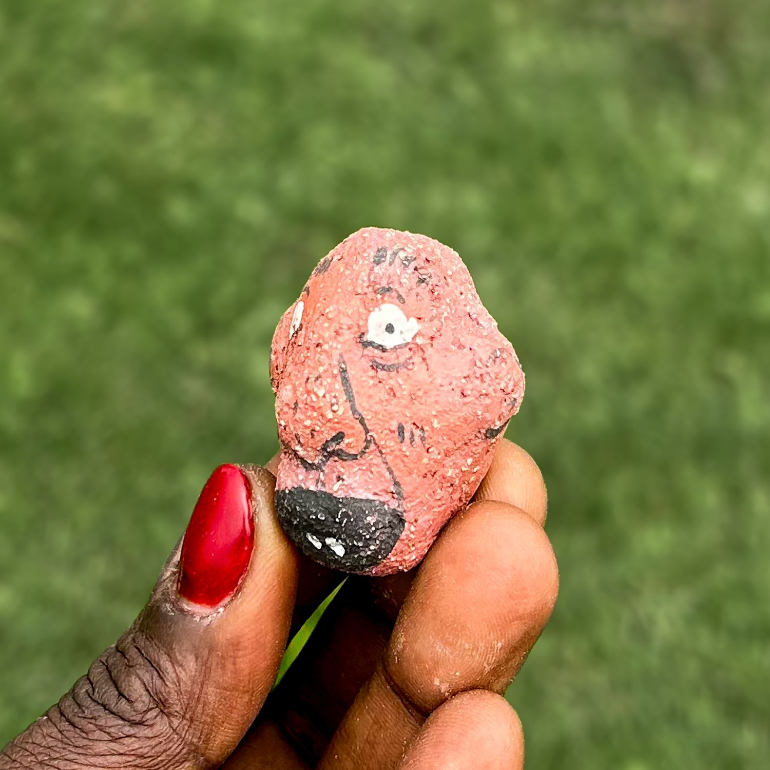 Enas Satir: Pocket Pebble Product Image 3 of 3