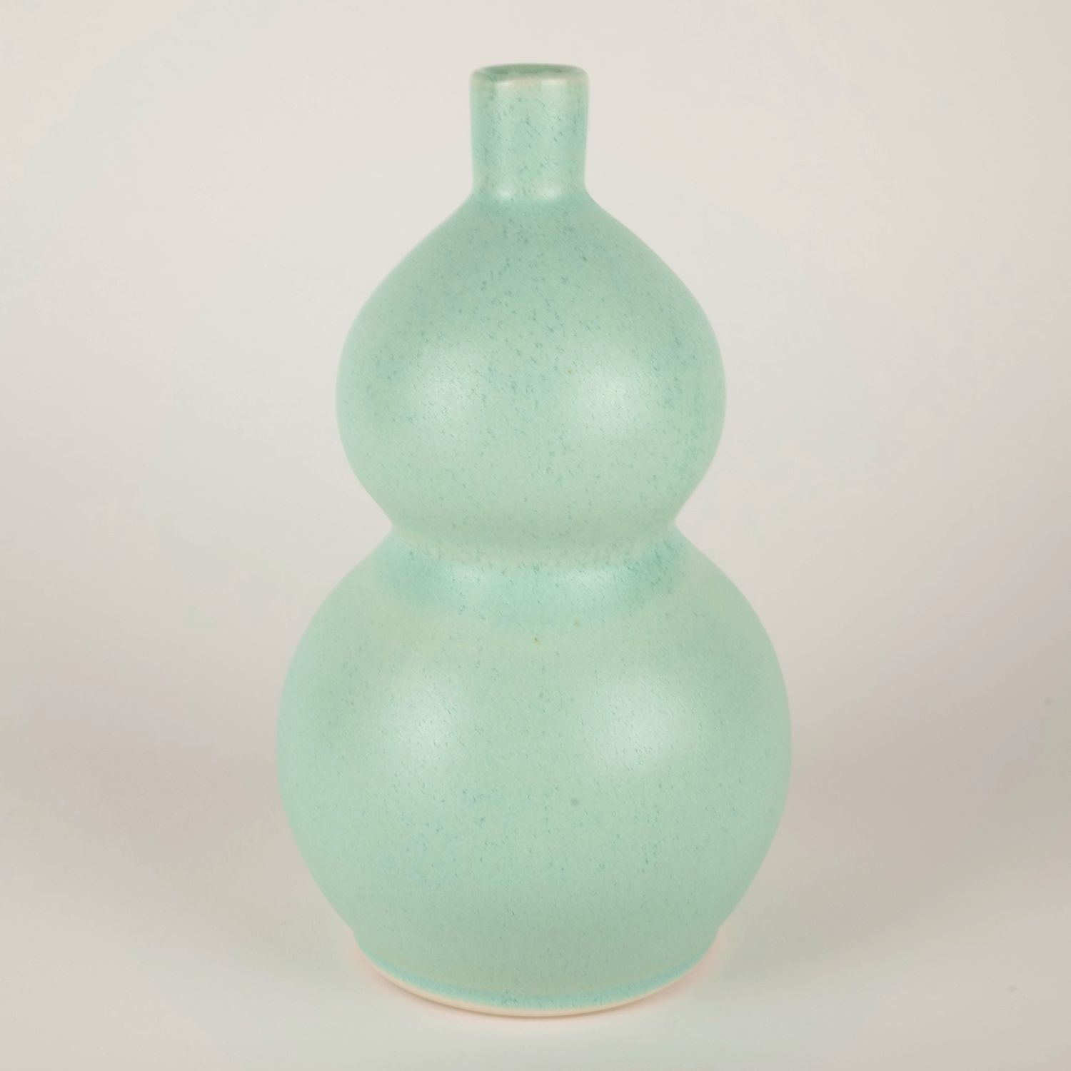 William Lee: Gourd Vase in Green Product Image 1 of 1
