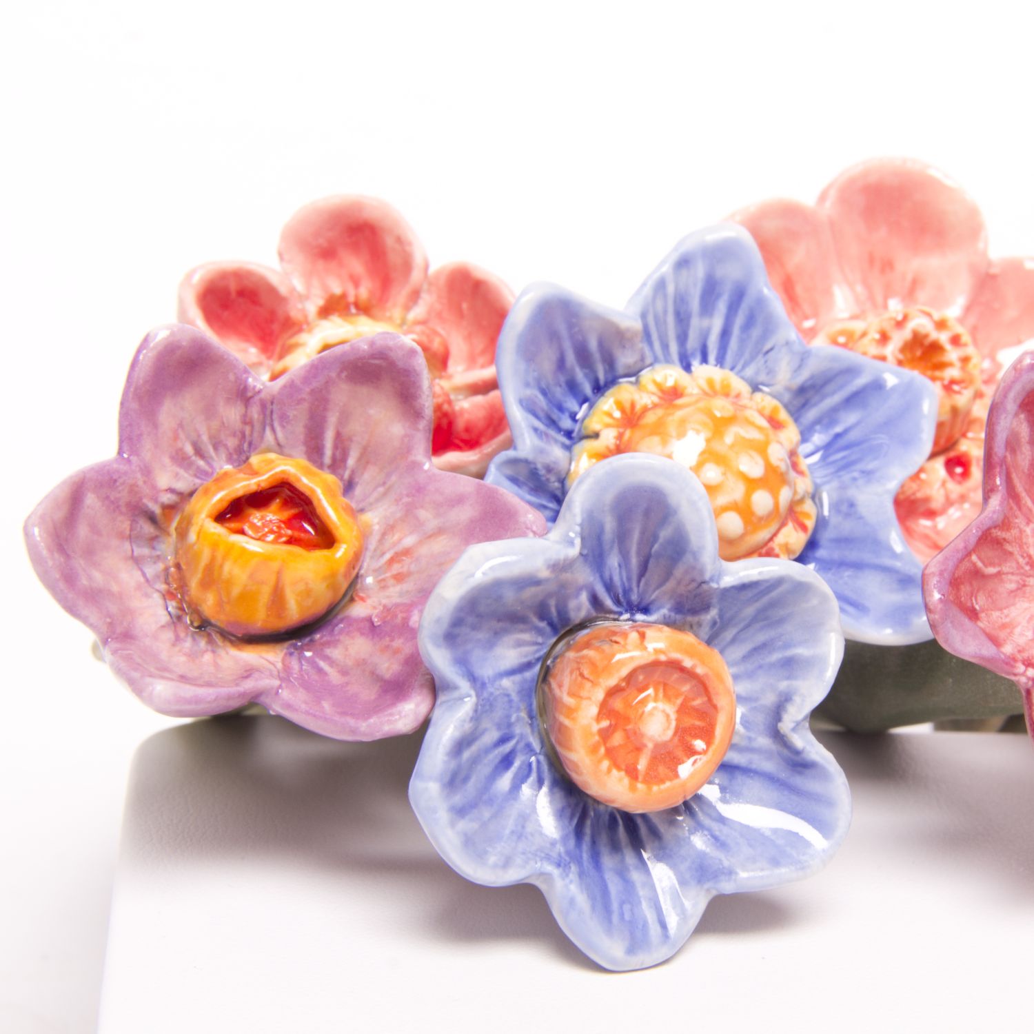 Eekta Trienekens: Narcissus Flowers (Each sold separately) Product Image 3 of 7