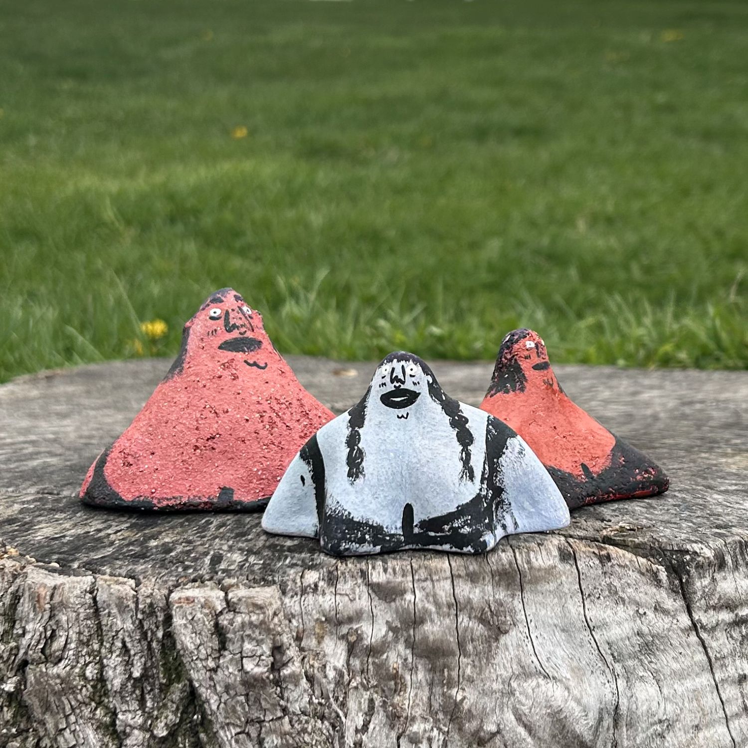Enas Satir: Nobody Told Me Figurine Product Image 3 of 8