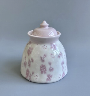 Eiko Maeda: Pink Lidded Jar Product Image 1 of 1