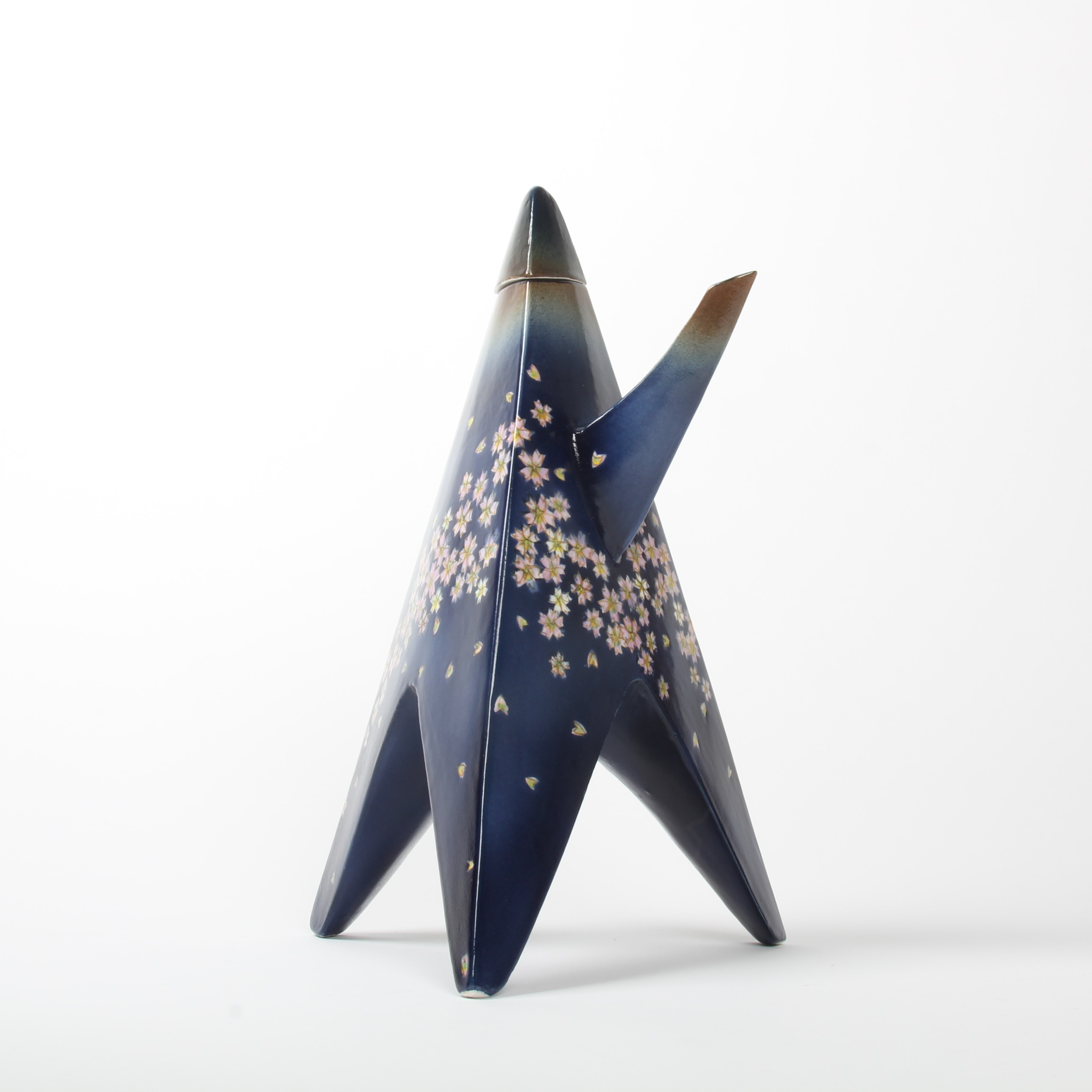 Kinichi Shigeno: Blue Floral Tripod Decanter Product Image 2 of 4