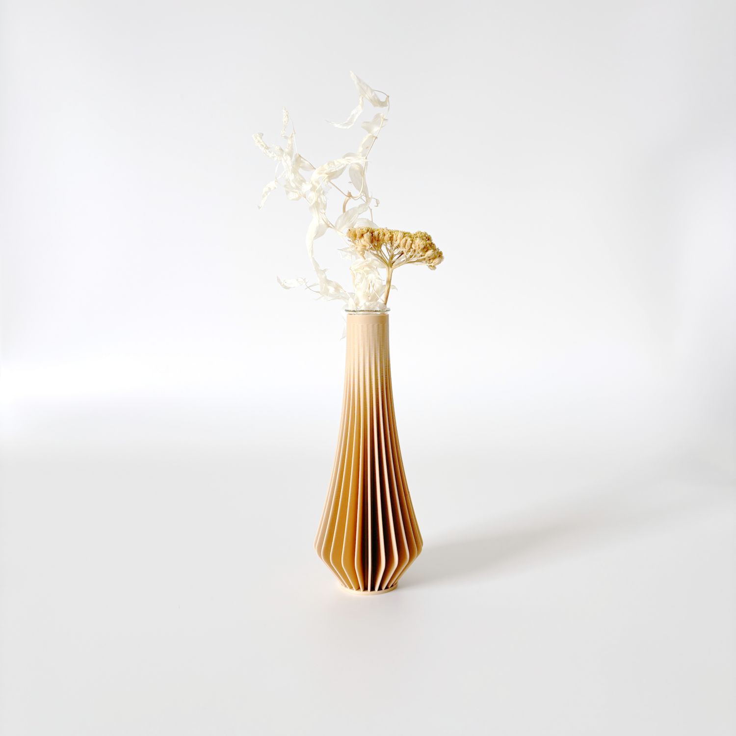 Sonnihaus Studio: KANJI Vase – Hazelnut Product Image 1 of 2