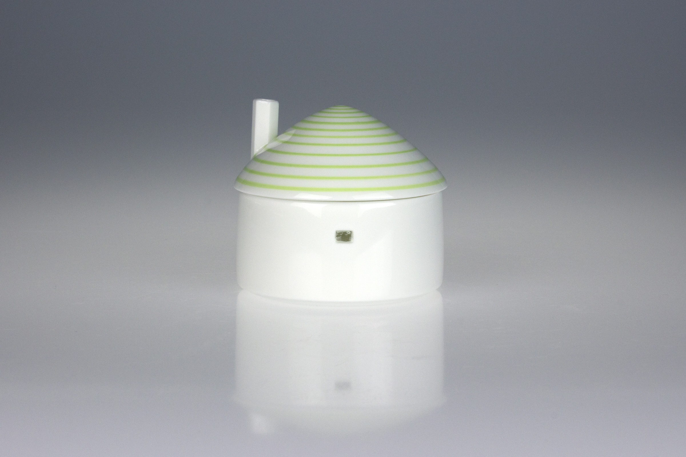 Noriko Masuda: House Jar – Green Product Image 1 of 1