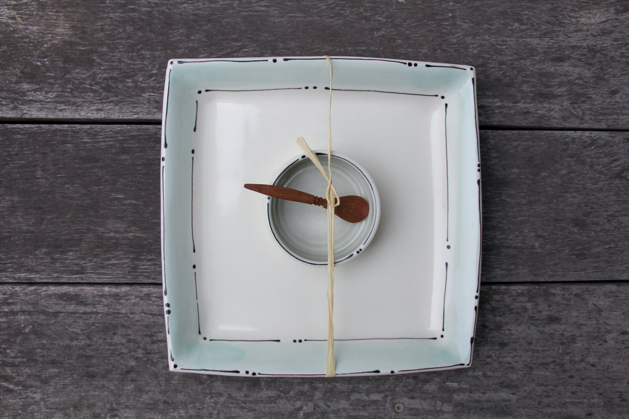 Iris Dorton: Medium Tray with Circle Dot Line Motif, comes with Wood Spoon and Dish Product Image 9 of 11