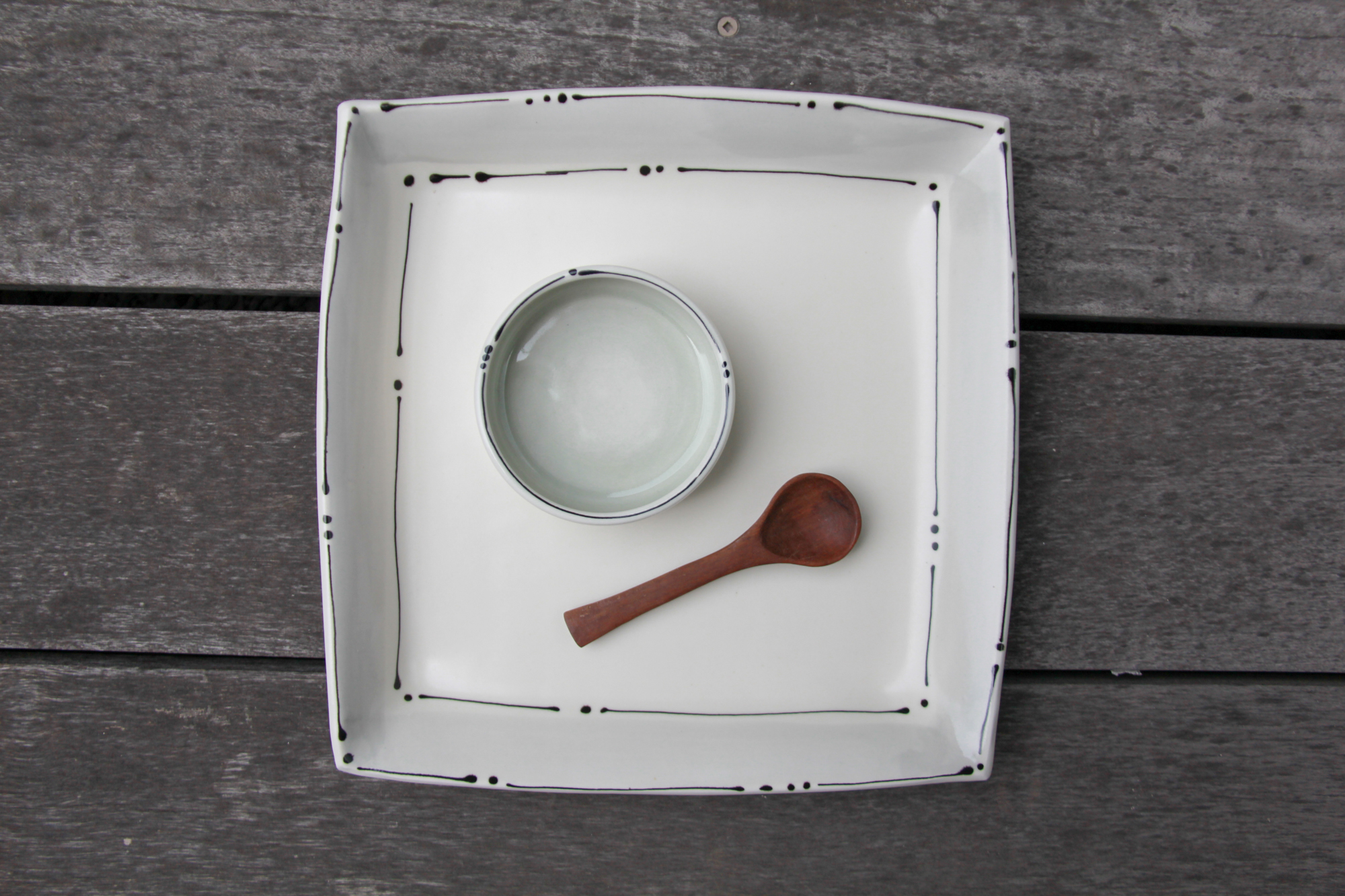 Iris Dorton: Medium Tray with Circle Dot Line Motif, comes with Wood Spoon and Dish Product Image 5 of 11