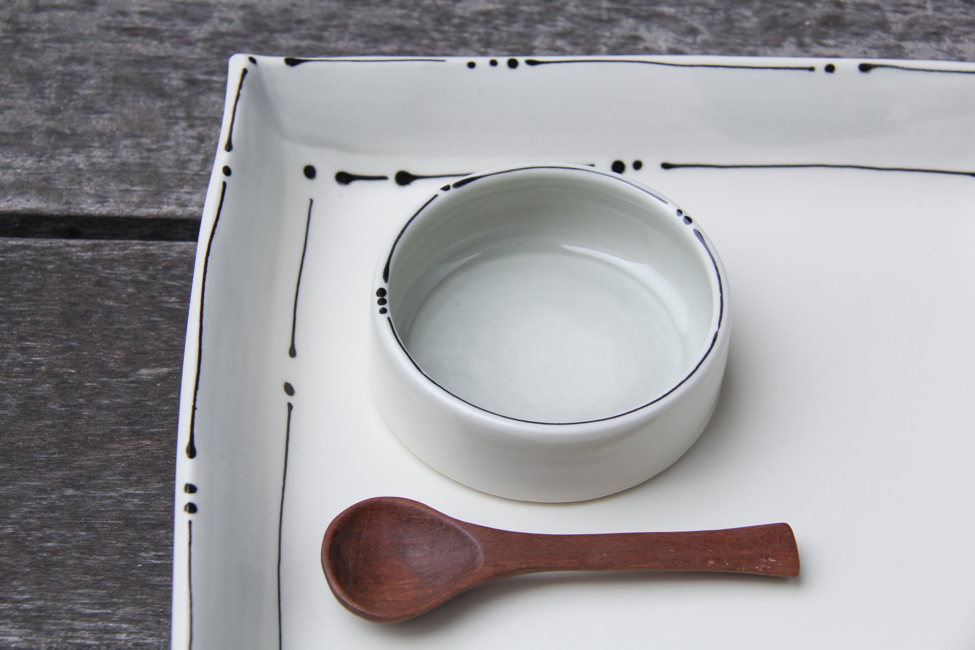 Iris Dorton: Medium Tray with Circle Dot Line Motif, comes with Wood Spoon and Dish Product Image 3 of 11