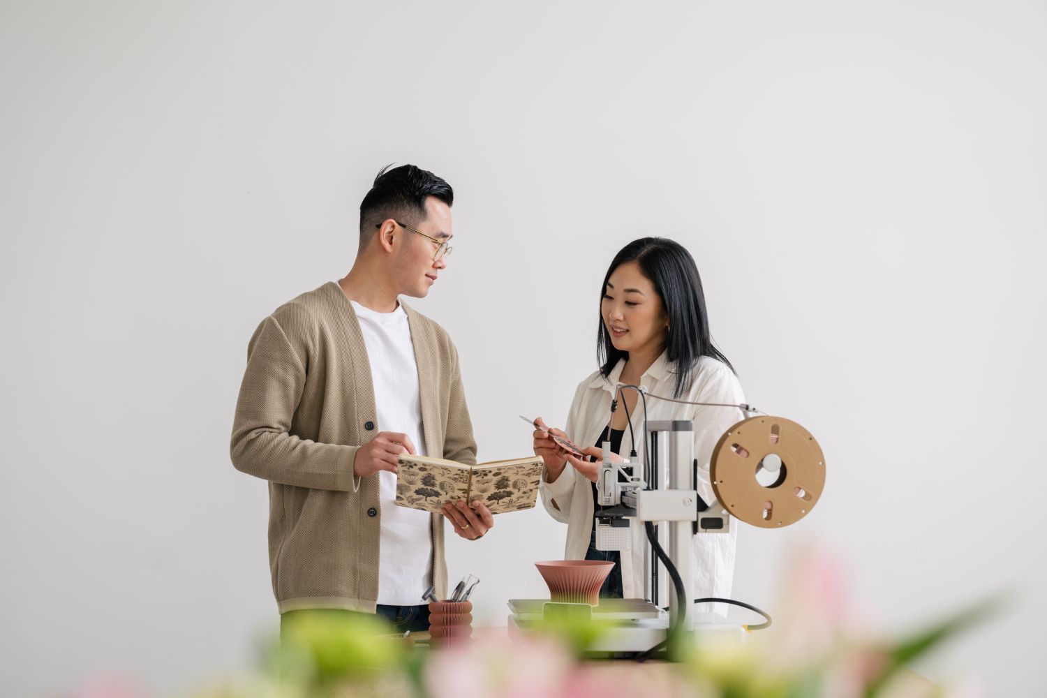 Sonnihaus Studio: MOON Vase – Hazelnut Product Image 2 of 4