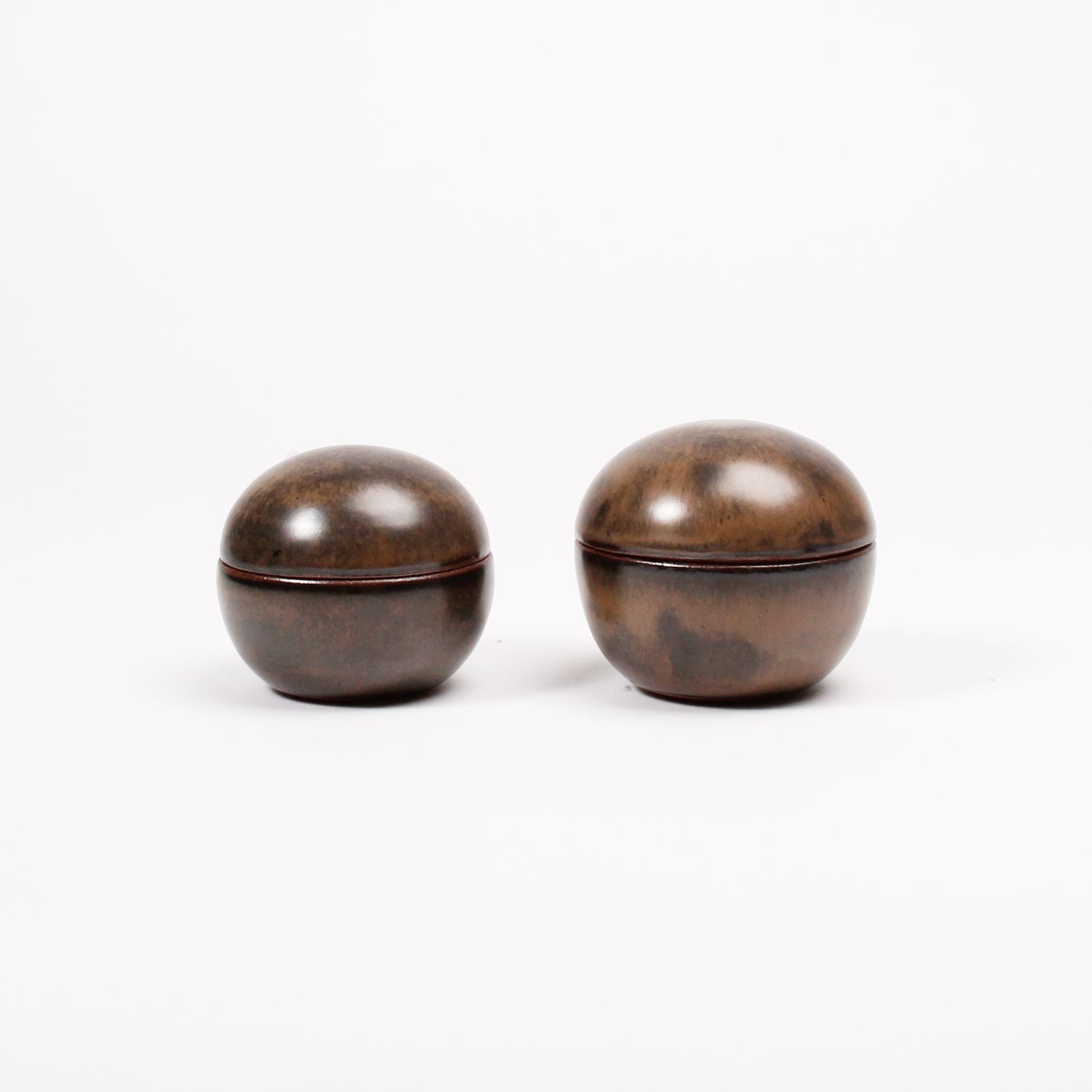 Carly Waito: Small Box in Espresso Glaze Product Image 2 of 3
