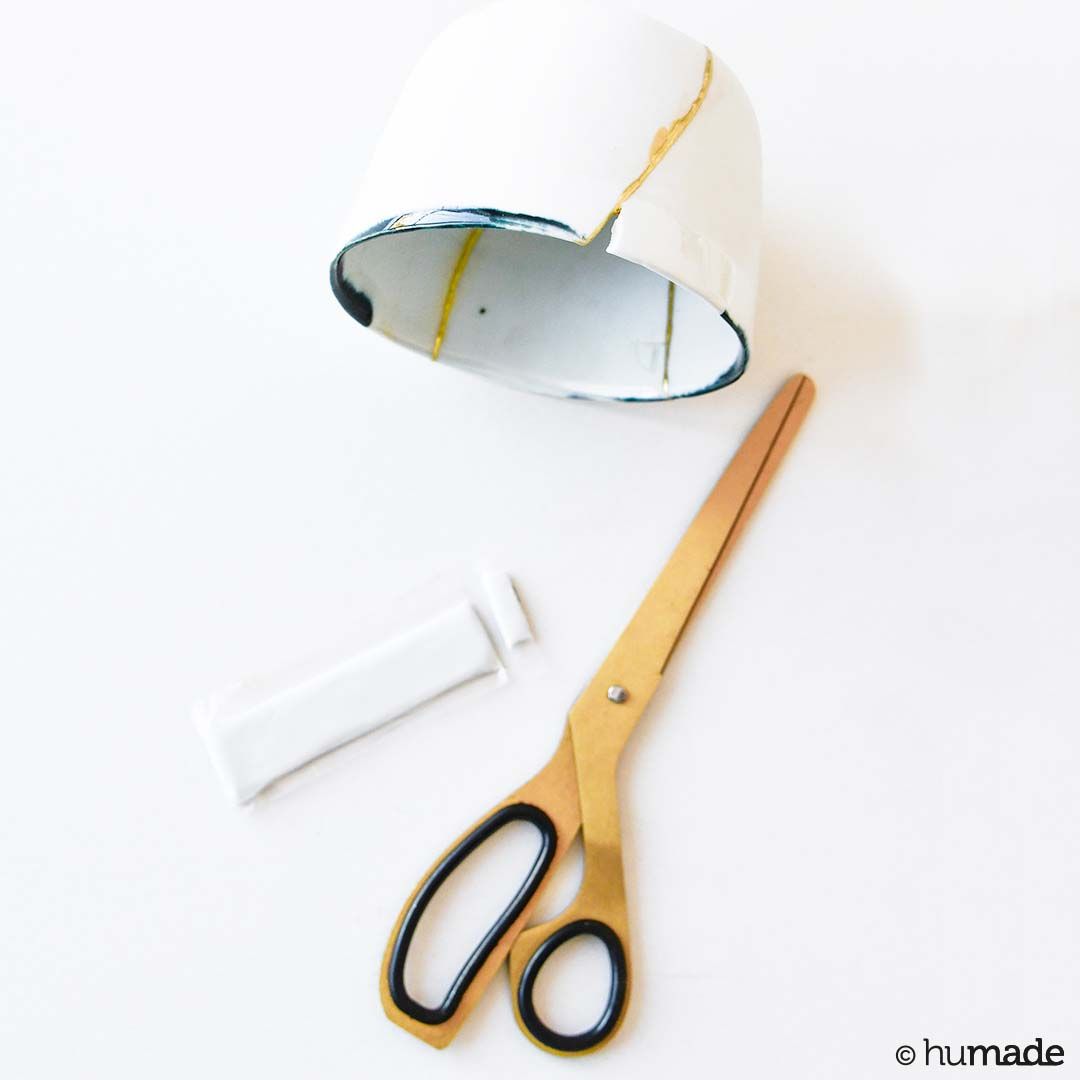 Humade: Kintsugi Kit in Gold Product Image 2 of 8