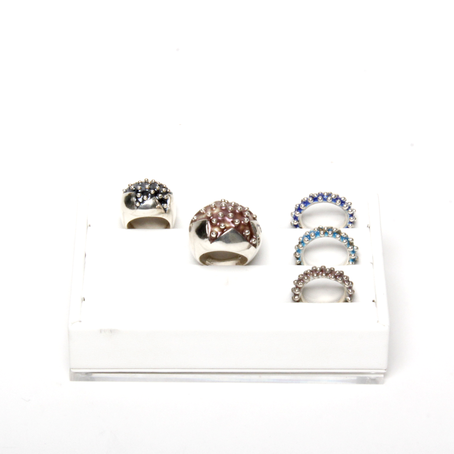 Cinelli Maillet: Blowfish Eternity Ring in Blue Product Image 1 of 3