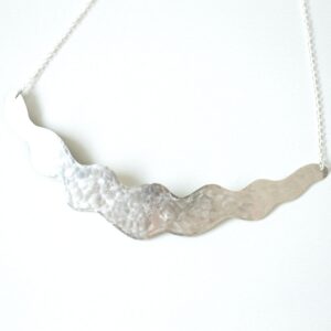 408040_wave-necklace-silver