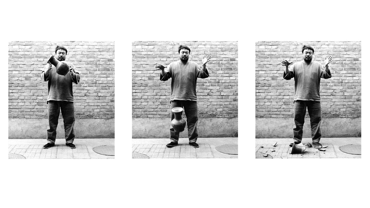 Ai Weiwei, Dropping a Han Dynasty Urn, 1995, Courtesy of Ai Weiwei's studio