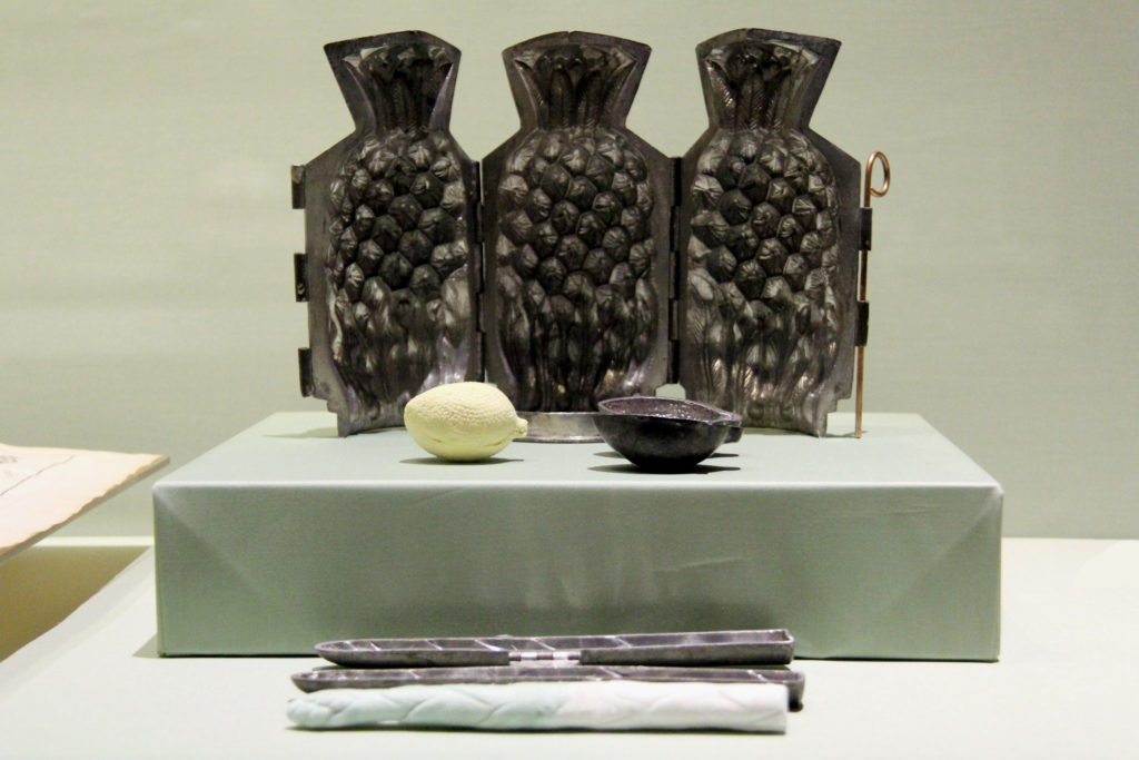 A pineapple, lemon, and asparagus mould from the 18th century