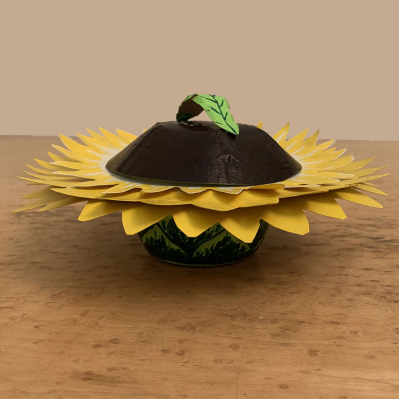 Paper sunflower box (side view)