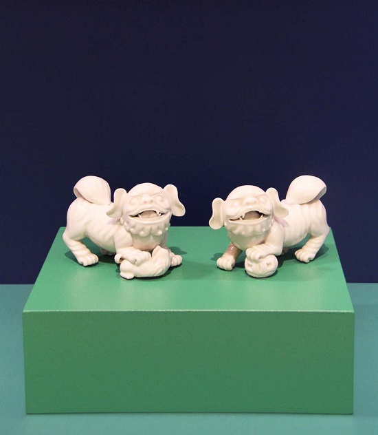 Pair of Fo Dogs (lion dogs), China, Dehua, 19th century, Porcelain, Gardiner Museum, The Anne Gross Collection, G18.1.7.12