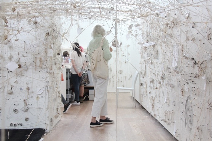 Yoko Ono, CLEANING PIECE FOR GARDINER, 2018